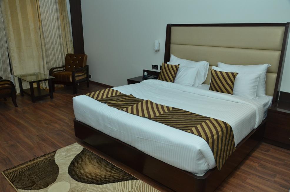 Hotel Vennington Court Rāipur Exterior foto